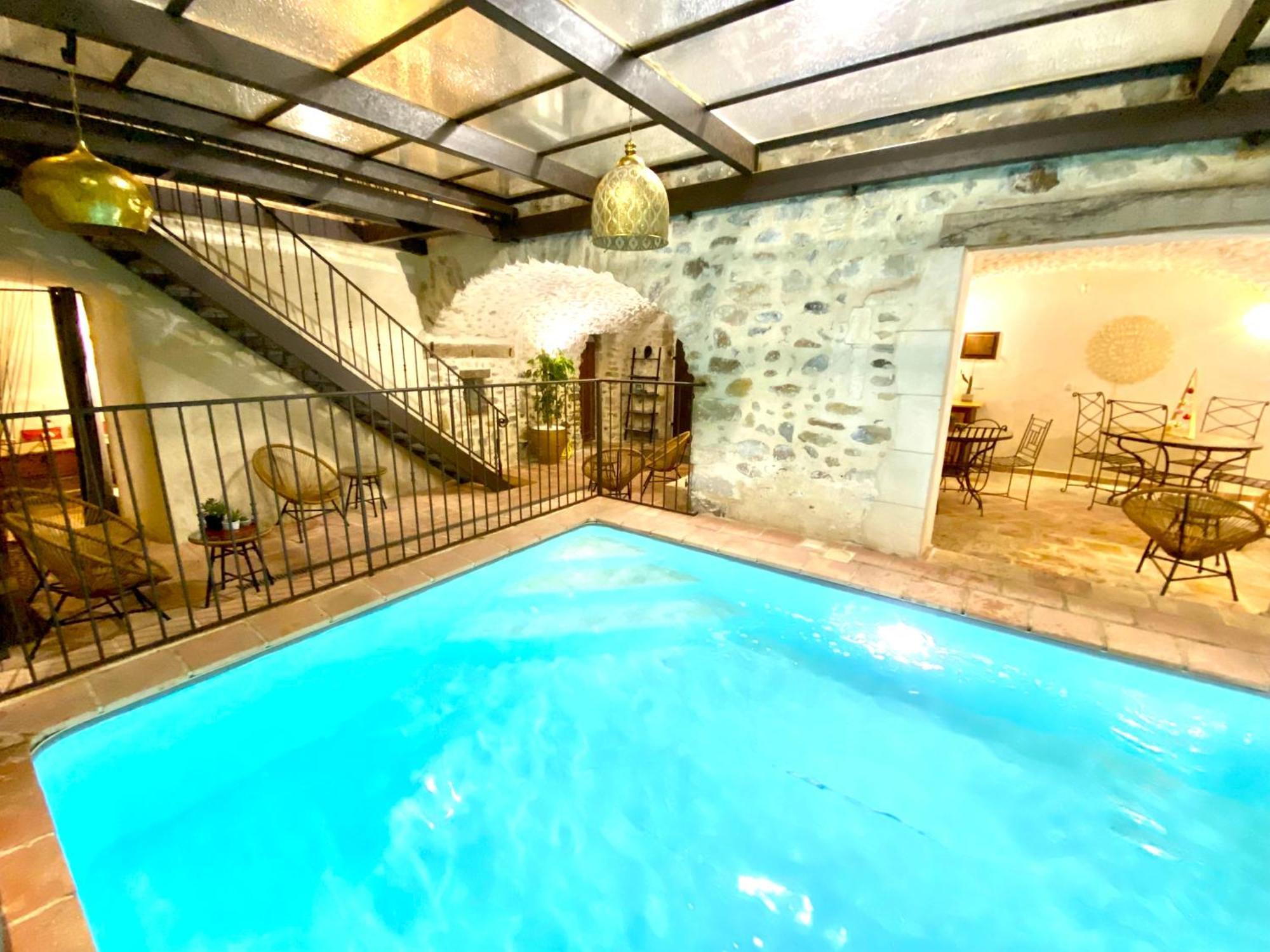 Gite De Groupe 9Ch Ou 3 Gites Independants De 3Ch - Patio Et Piscine Interieure Chauffee Toute L'Annee วัลลงปงต์ดาร์ก ภายนอก รูปภาพ